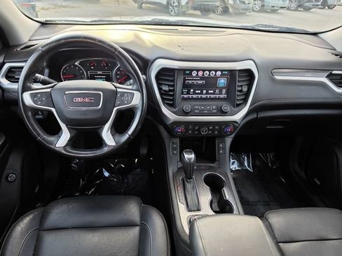 Used 2017 GMC Acadia SLT AWD/4WD image 9
