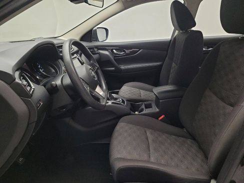 Used 2019 Nissan Rogue Sport SV FWD image 17