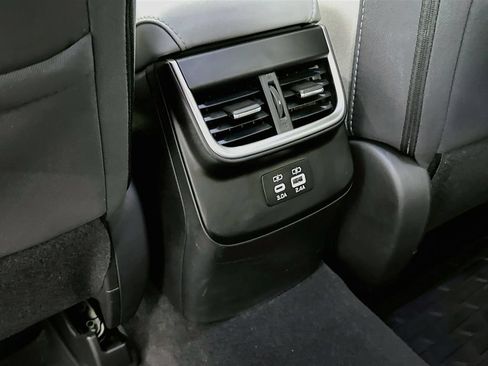Used 2024 Subaru Legacy Premium AWD/4WD image 27