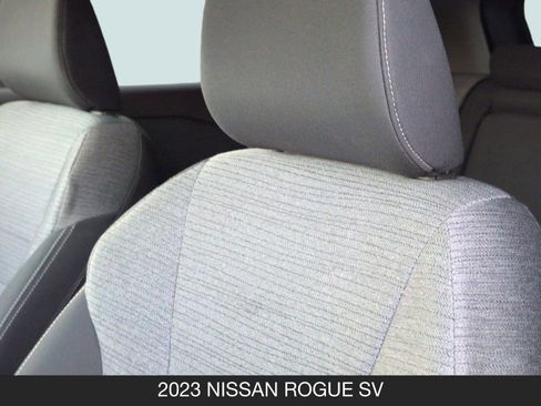 Used 2023 Nissan Rogue SV image 23
