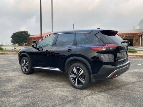Used 2023 Nissan Rogue SL w/ SL Premium Package FWD image 7