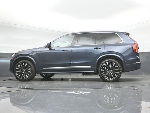 New 2026 Volvo XC90 B6 Ultra w/ Protection Package image 42