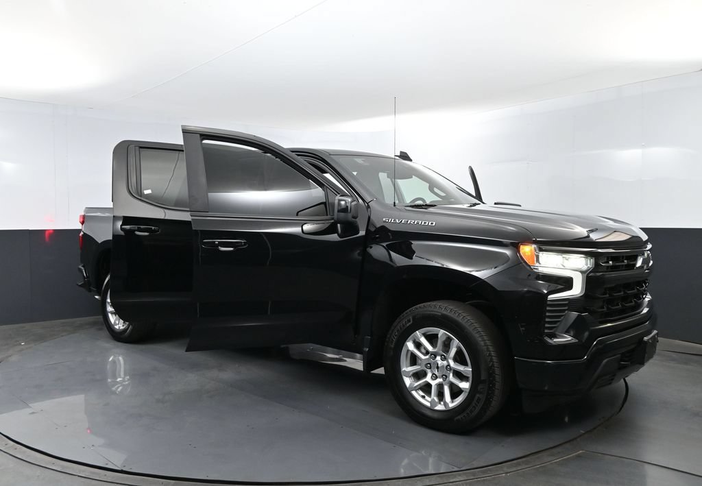 Used 2026 Chevrolet Silverado 1500 RST RWD image 25