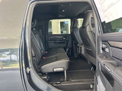 New 2025 RAM 2500 Limited image 33