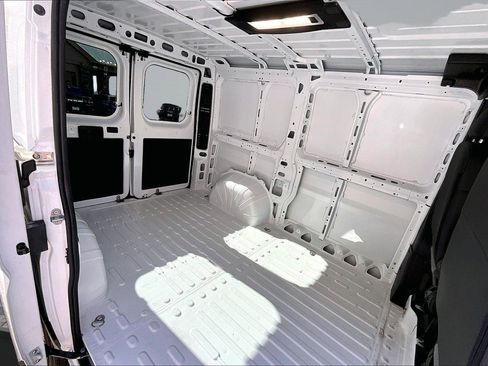 Used 2025 RAM ProMaster 1500 w/ Safety Group FWD image 27