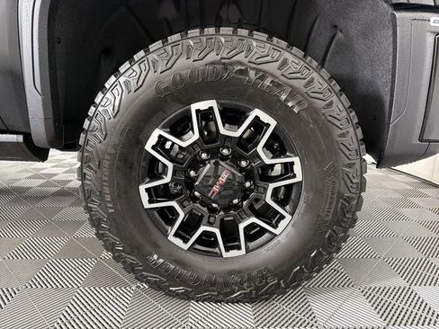 New 2026 GMC Sierra 2500 AT4X image 11