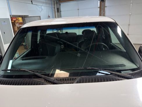 Used 2000 Chevrolet Silverado 1500 4x4 Extended Cab w/ Firm Ride Suspension Pkg image 25