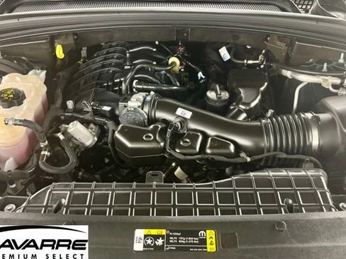 Used 2024 Jeep Grand Cherokee Limited w/ Trailer Tow Package image 37