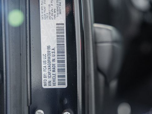 Used 2024 Jeep Wrangler Sport AWD/4WD image 45