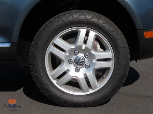 Used 2007 Volkswagen Touareg V10 TDI image 16