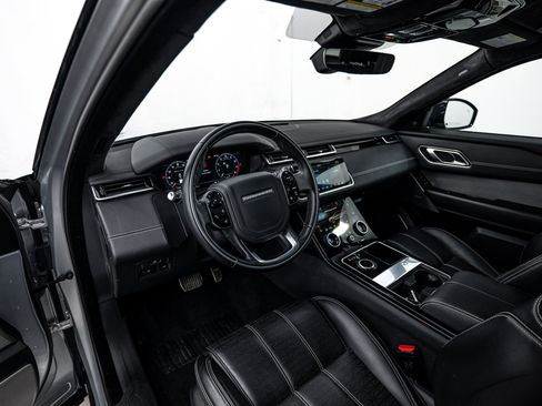 Used 2018 Land Rover Range Rover Velar R-Dynamic SE image 9