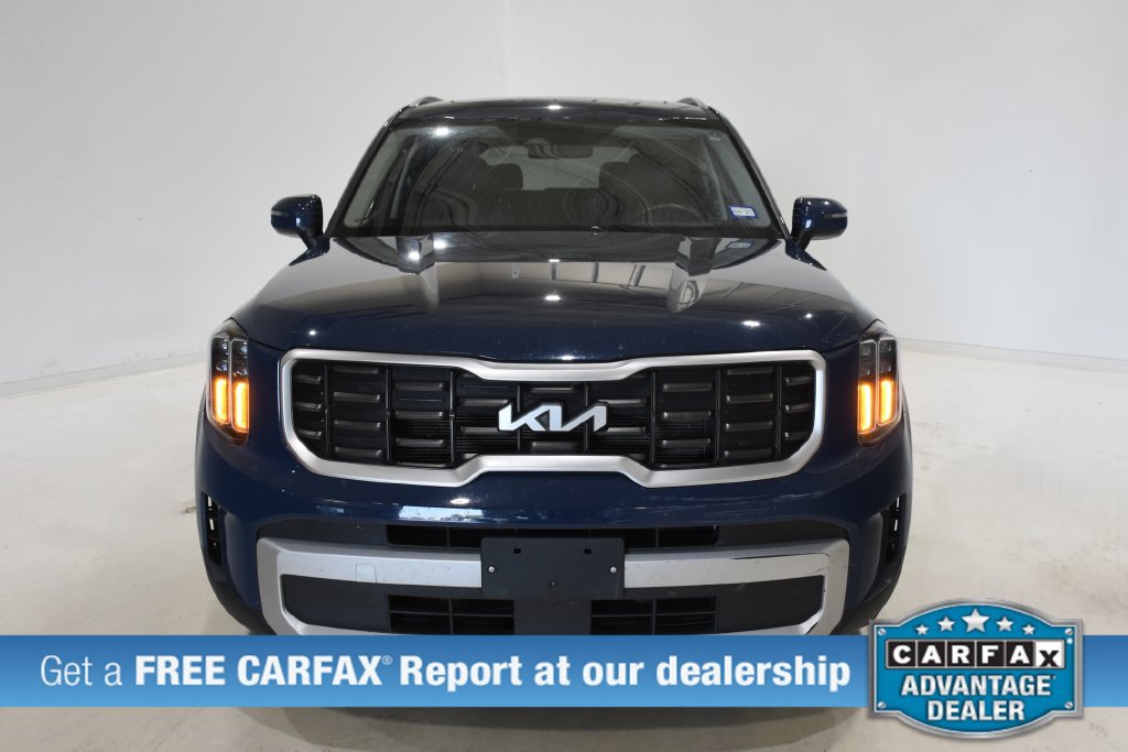 Used 2025 Kia Telluride S FWD image 2