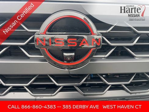 Used 2025 Nissan Frontier PRO-4X w/ Pro Convenience Package image 17