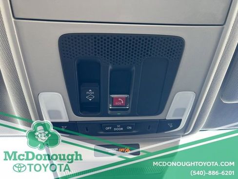 Used 2023 Honda Accord EX image 17