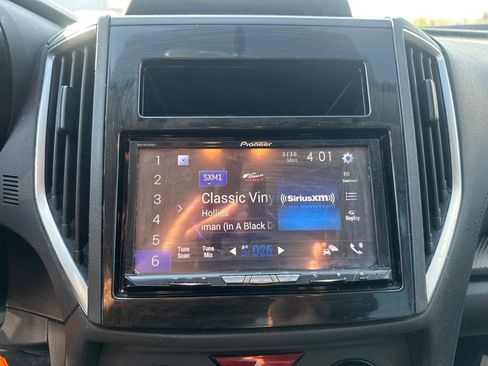 Used 2017 Subaru Impreza 2.0i image 14