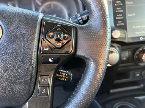 Used 2024 Toyota 4Runner TRD Off-Road Premium image 24