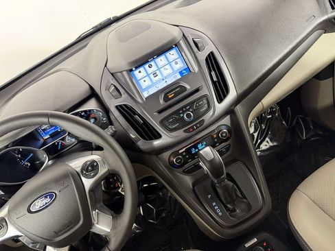 Used 2017 Ford Transit Connect Titanium FWD image 29