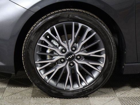 Used 2024 Kia Forte GT-Line image 19