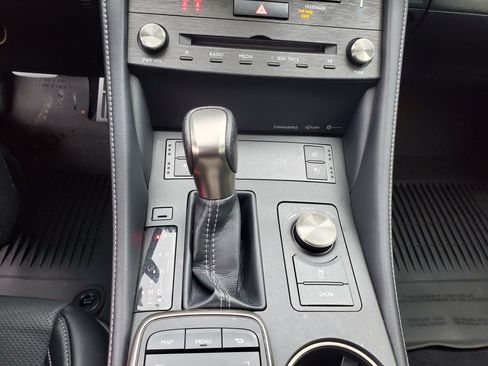 Used 2019 Lexus RC 300 F Sport image 40