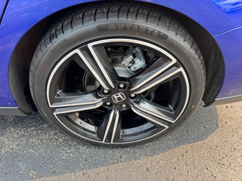Used 2024 Honda Accord Sport image 14