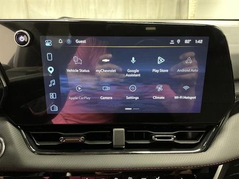 New 2027 Chevrolet Equinox RS w/ LPO, Floor Liner Package AWD/4WD image 16