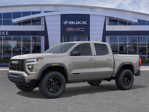 New 2026 GMC Canyon Elevation w/ Technology Package RWD image 26