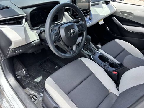 Used 2026 Toyota Corolla LE w/ Carpet Mat Package (TMS) FWD image 15