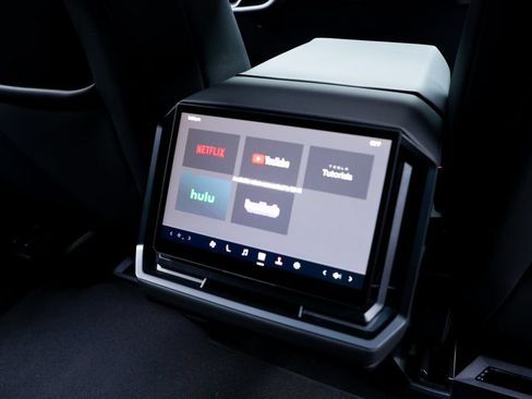 Used 2026 Tesla Cybertruck AWD Crew Cab image 44