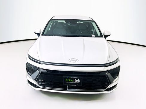 Used 2025 Hyundai Sonata SEL image 2
