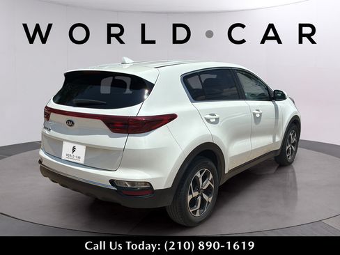 Used 2021 Kia Sportage LX FWD image 6