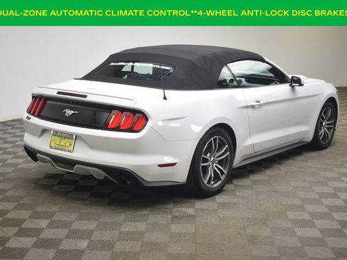 Used 2017 Ford Mustang Premium image 7