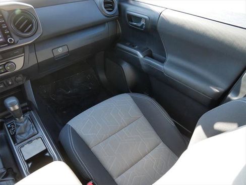 Certified 2021 Toyota Tacoma TRD Sport image 15