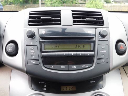 Used 2006 Toyota RAV4 4WD image 11