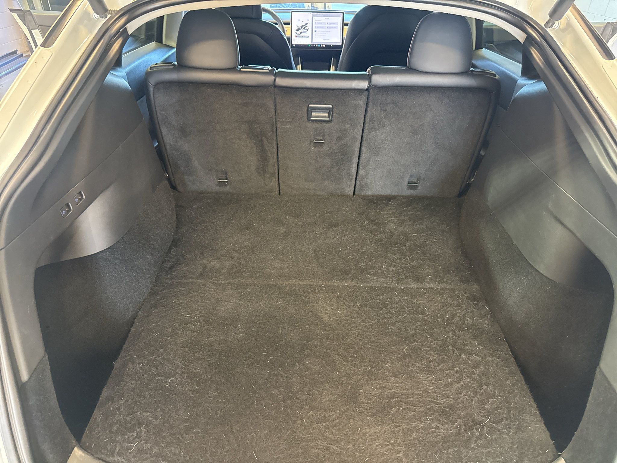 Used 2020 Tesla Model Y Performance AWD/4WD image 22