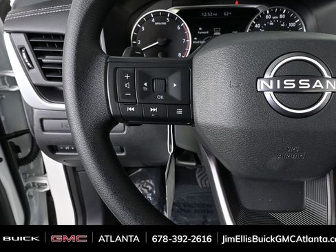 Used 2026 Nissan Rogue S image 9