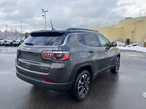 Certified 2024 Jeep Compass Limited image 7