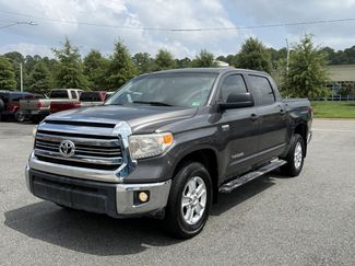Used 2016 Toyota Tundra SR5 w/ SR5 Upgrade Package image 1