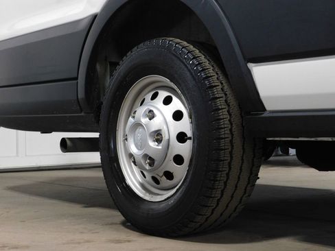 Used 2022 Ford Transit 250 148 High Roof Extended AWD image 10