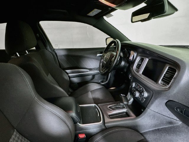 Used 2023 Dodge Charger R/T RWD image 26