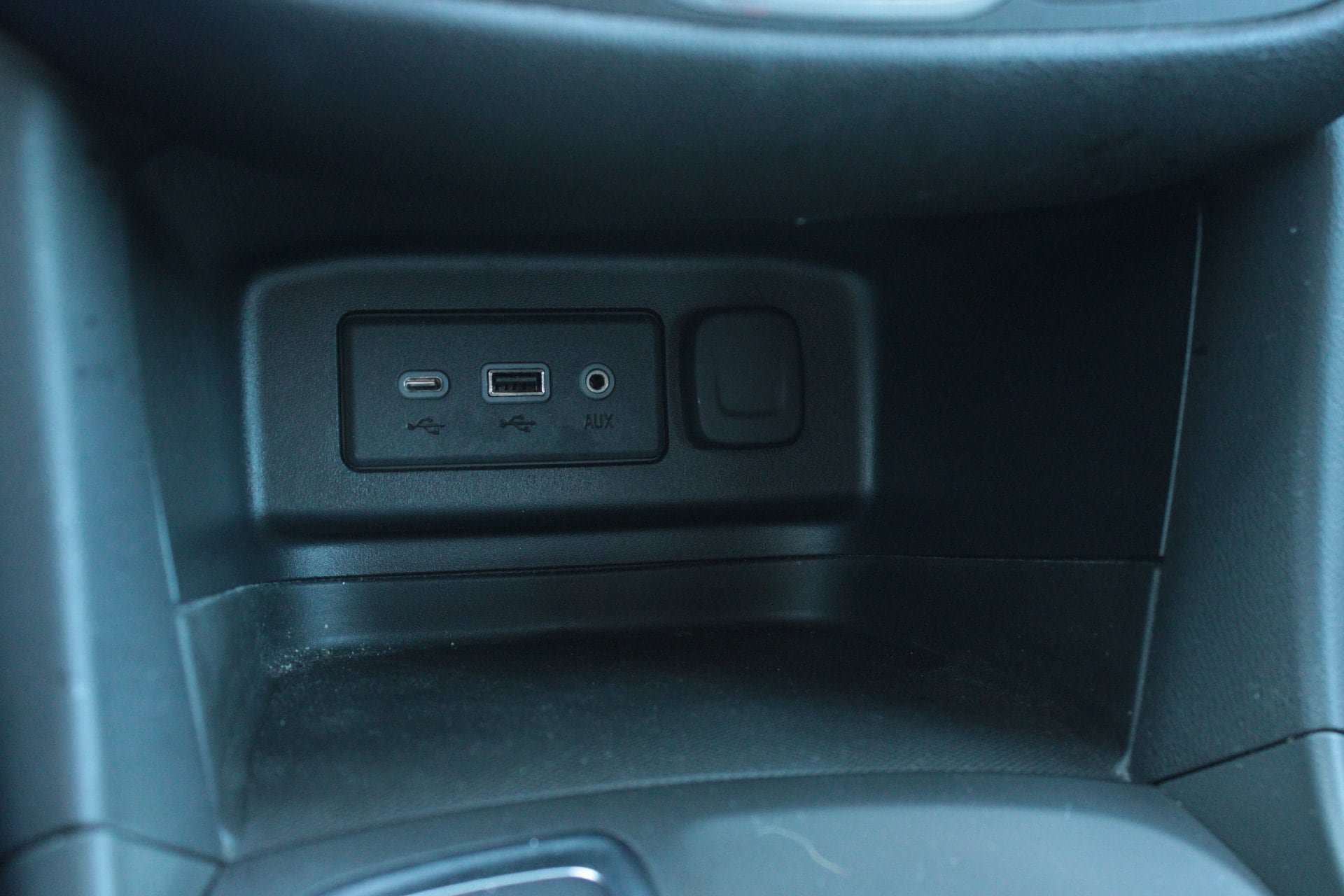 Used 2019 Chevrolet Equinox LT AWD/4WD image 44