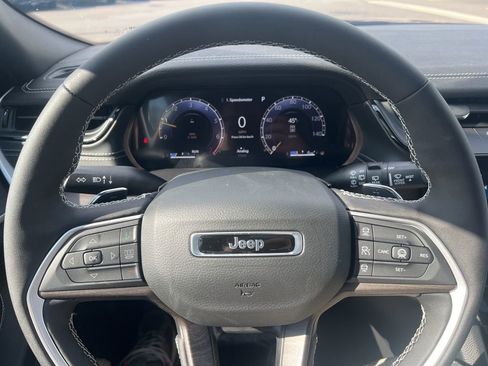 New 2026 Jeep Grand Cherokee L 4WD image 21