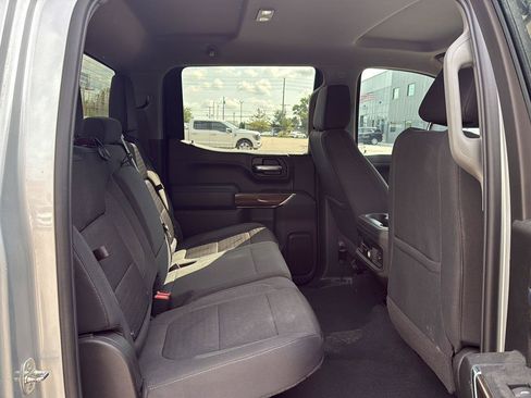 Used 2021 Chevrolet Silverado 1500 RST AWD/4WD image 11