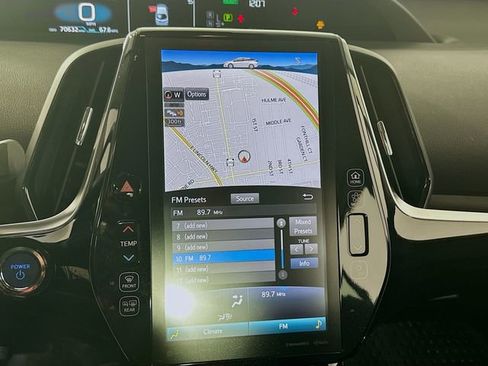 Used 2021 Toyota Prius Prime XLE FWD image 13