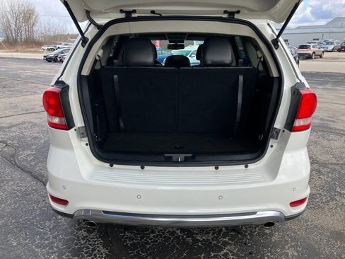 Used 2018 Dodge Journey Crossroad w/ Popular Equipment Group image 22