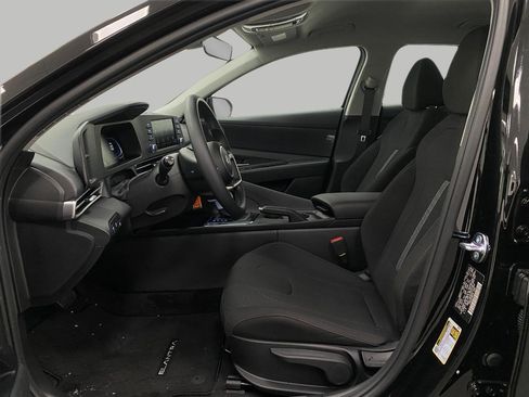 New 2026 Hyundai Elantra SE image 26