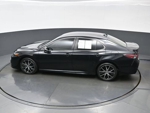 Used 2024 Toyota Camry SE FWD image 37