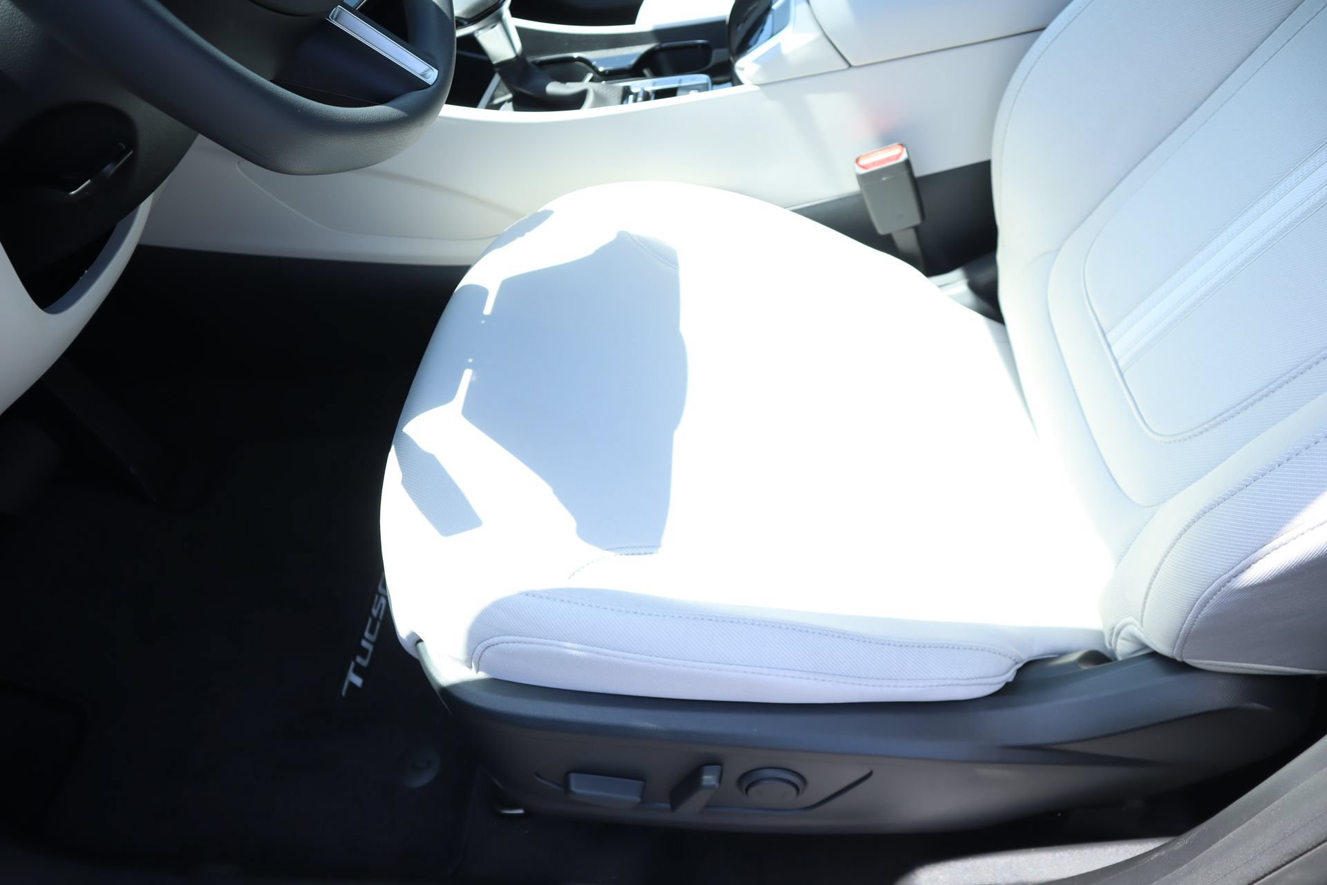 New 2026 Hyundai Tucson SEL FWD image 17