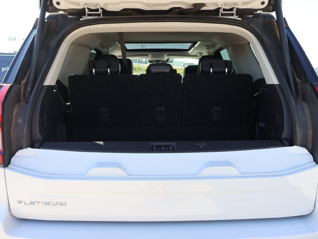Used 2025 Ford Expedition Platinum AWD/4WD image 14