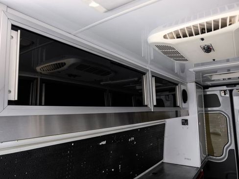 Used 2015 Mercedes-Benz Sprinter 3500 w/ High Idle Fixed Package image 36