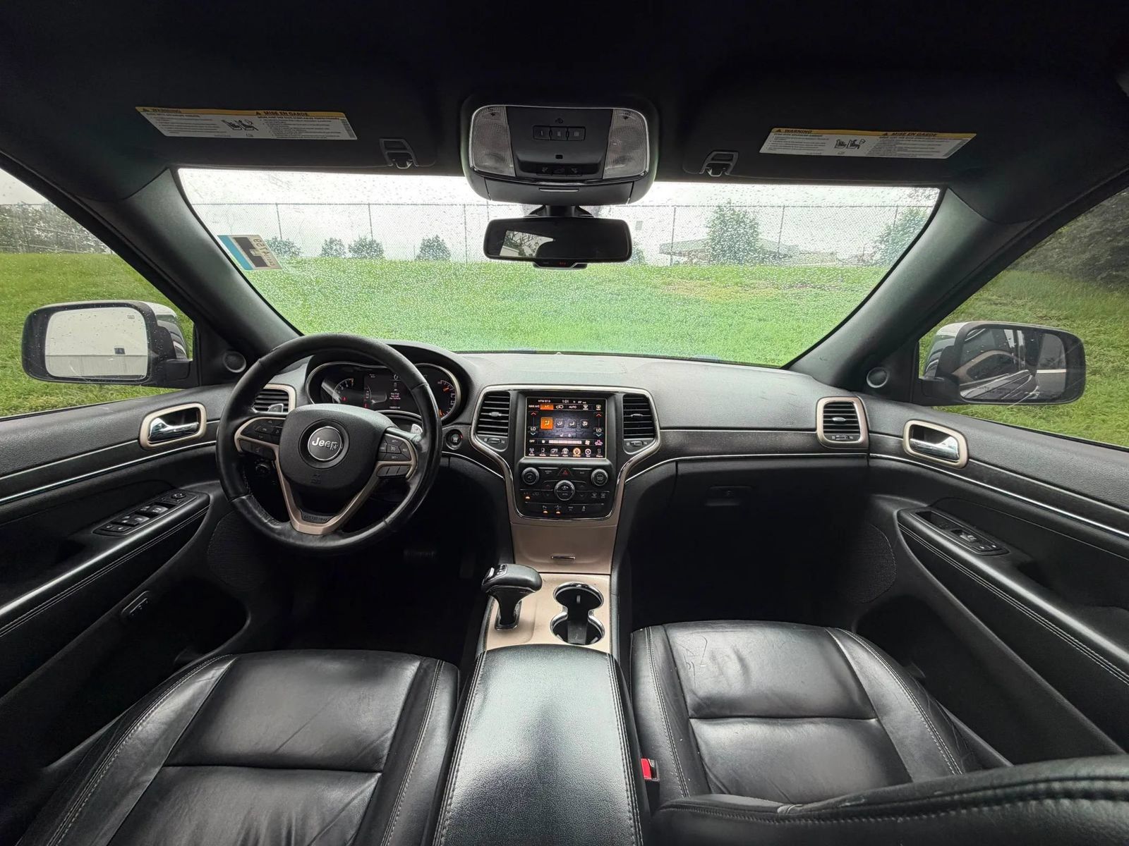 Used 2015 Jeep Grand Cherokee Limited AWD/4WD image 15